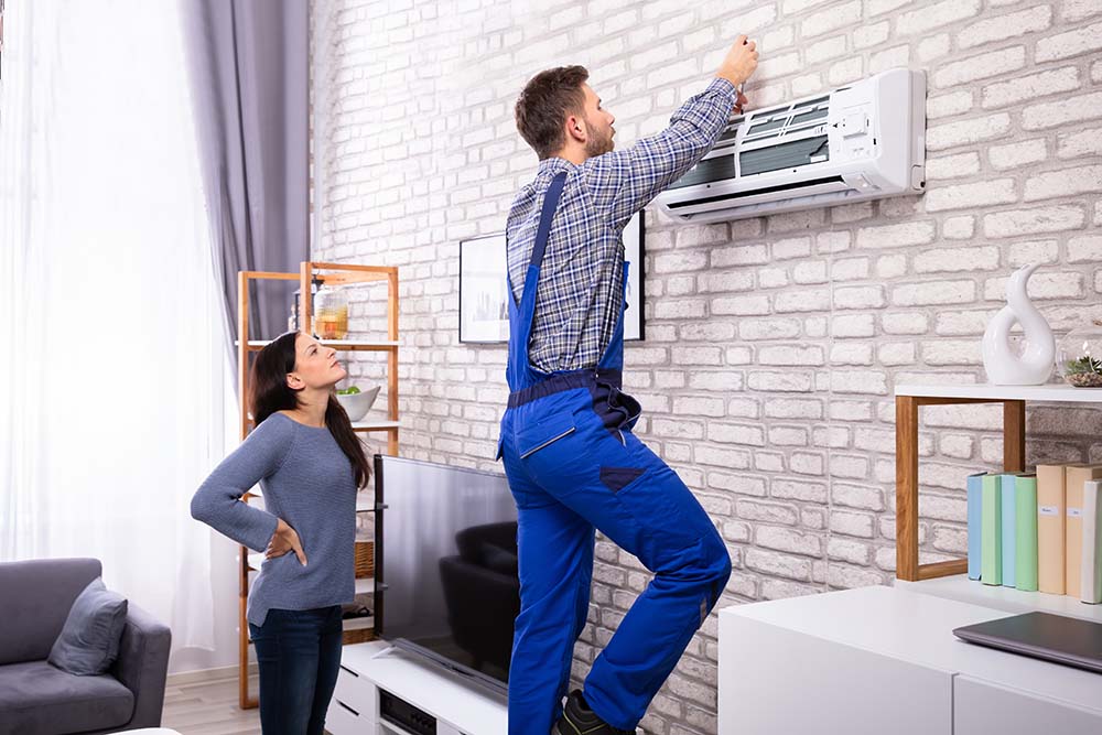 Wartung einer Klimaanlage: Geldverschwendung oder sinnvoll?